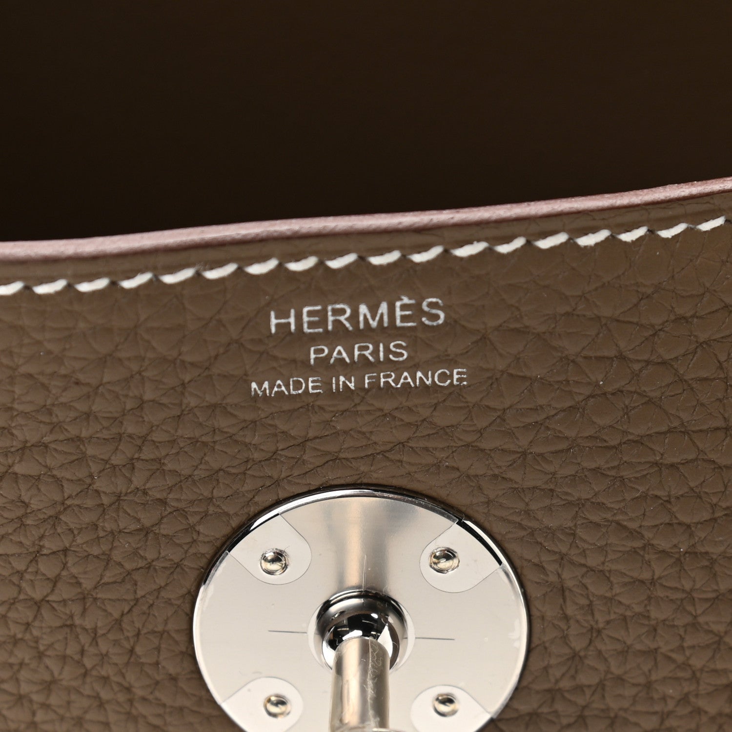 Hermes Taurillon Clemence Lindy 26 Etoupe 6 of 9