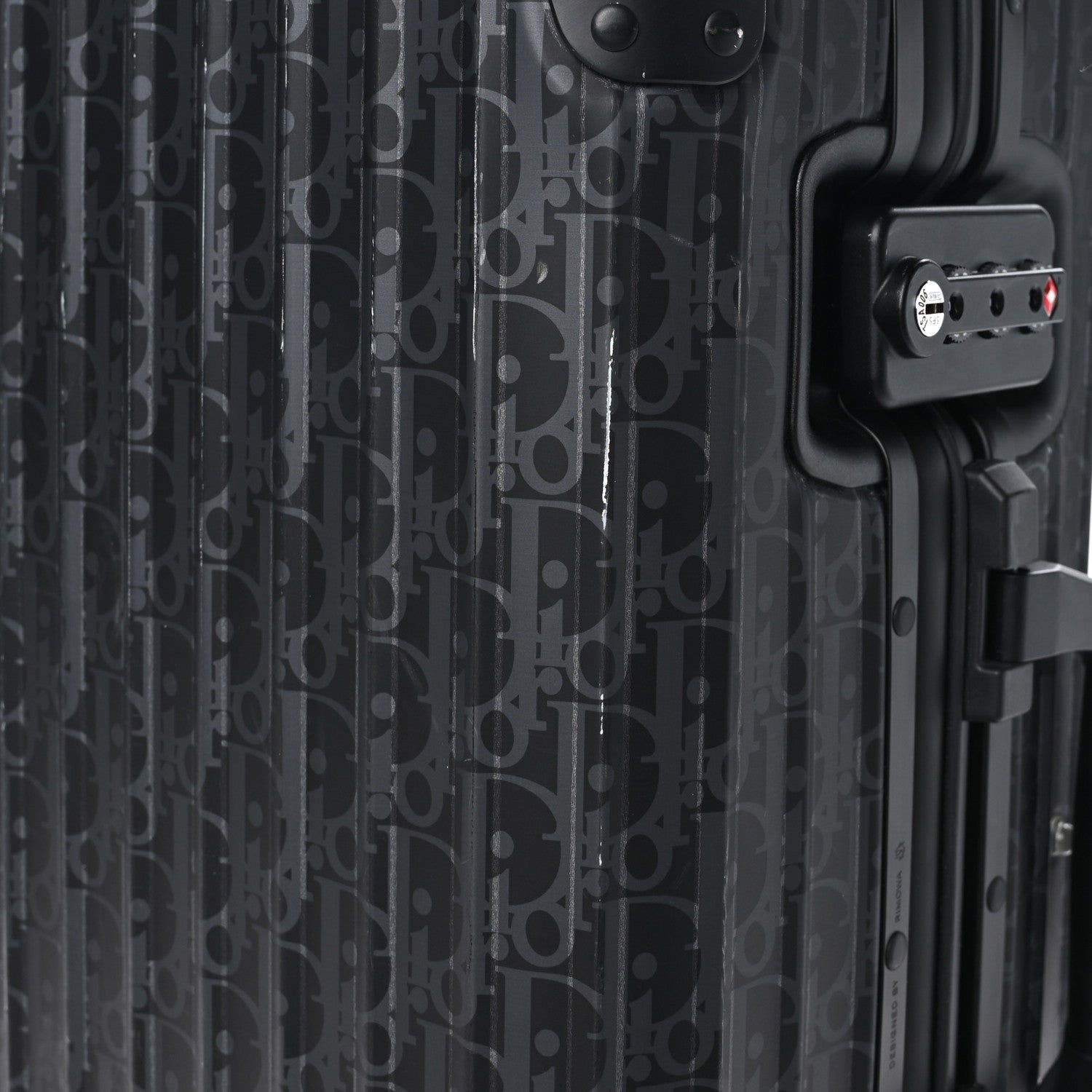 Christian Dior X RIMOWA Aluminum Gradient Cabin Luggage Black