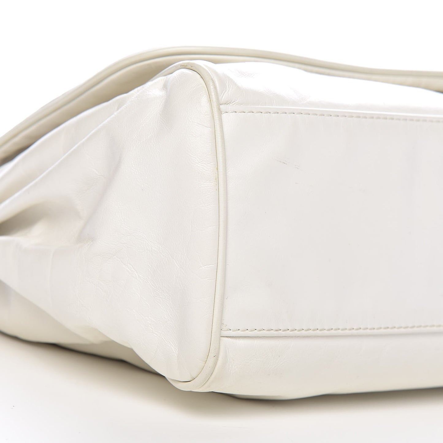Calfskin Large Rock and Chain Flap White
