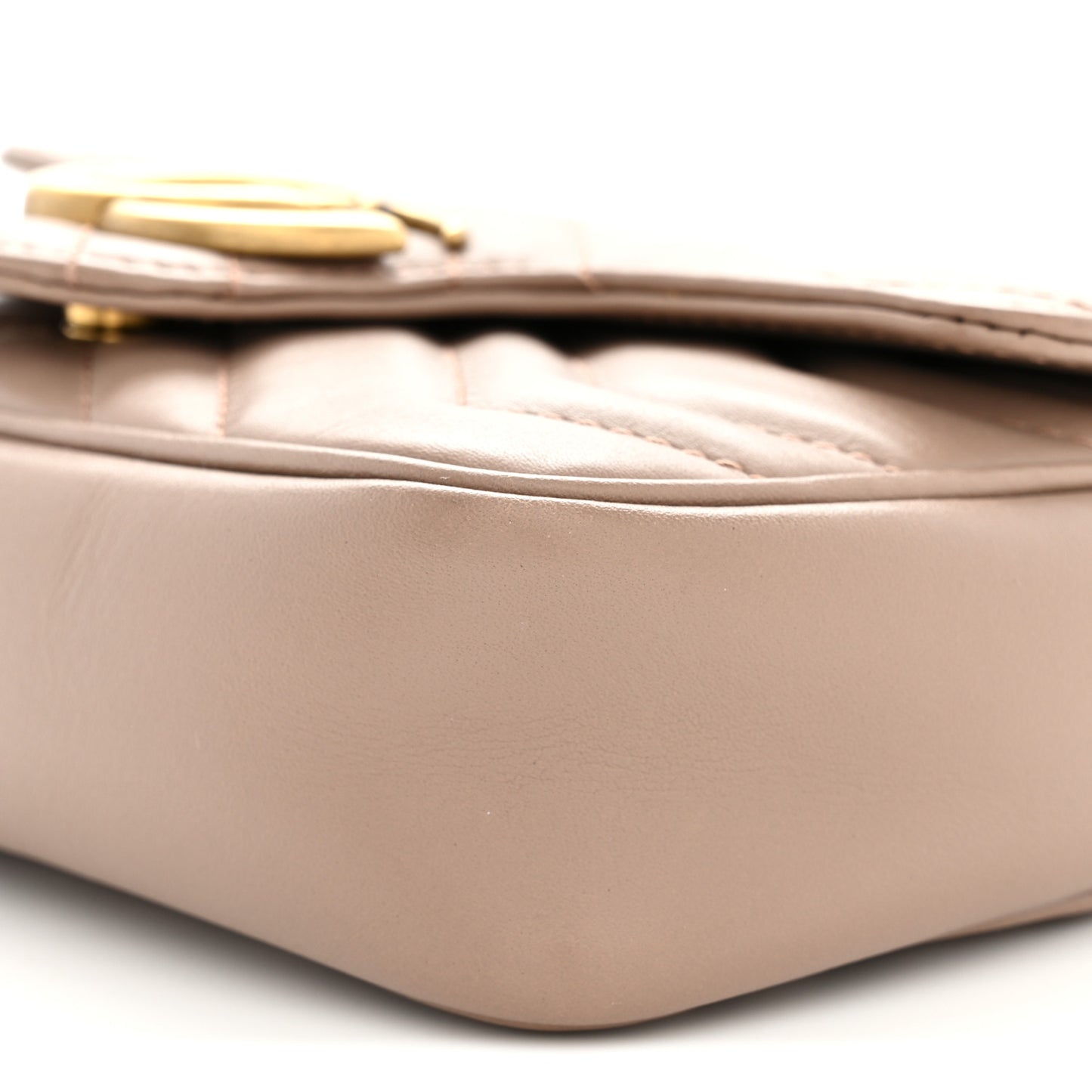 Calfskin Matelasse Super Mini GG Marmont Shoulder Bag Porcelain Rose