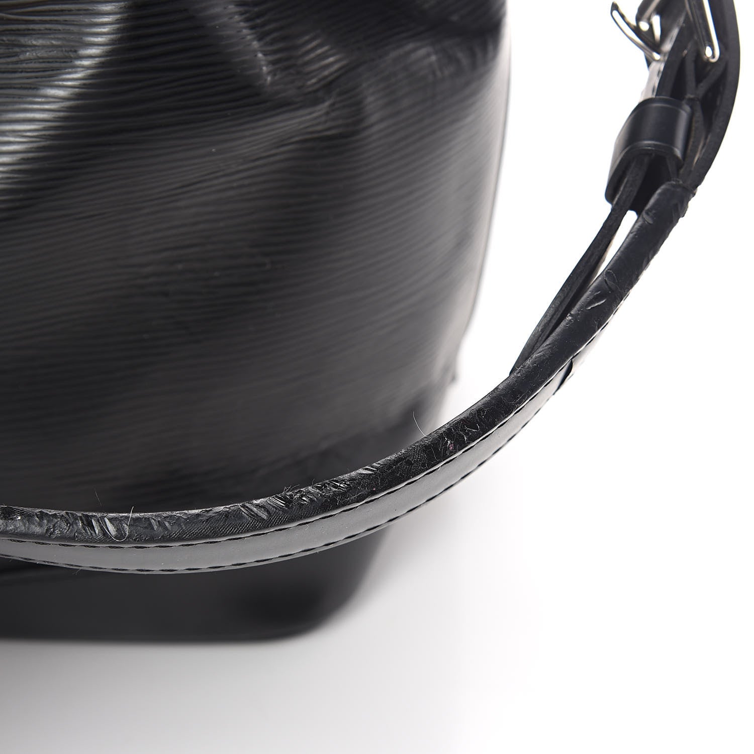 Louis Vuitton Epi Noe Black 10 of 14