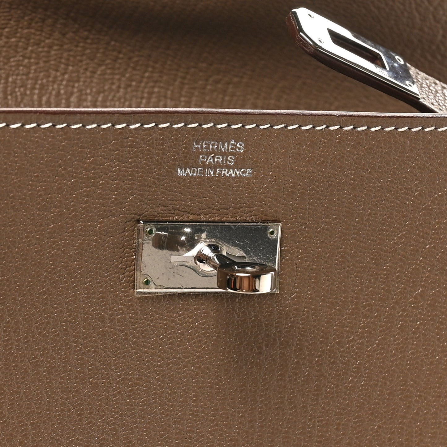 Chevre Mysore Kelly Longue Wallet Etoupe