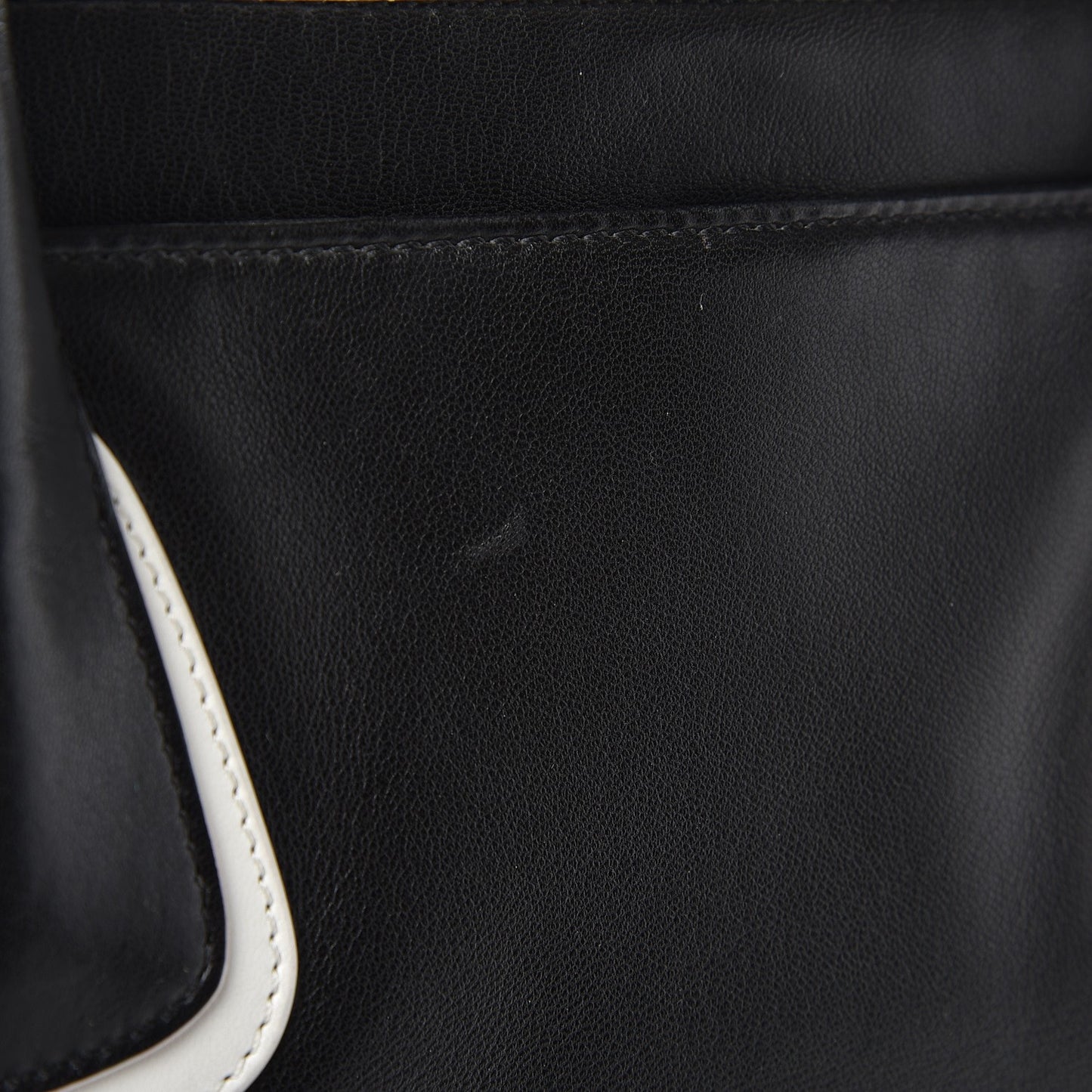 Lambskin Executive Cerf Shopper Tote Black
