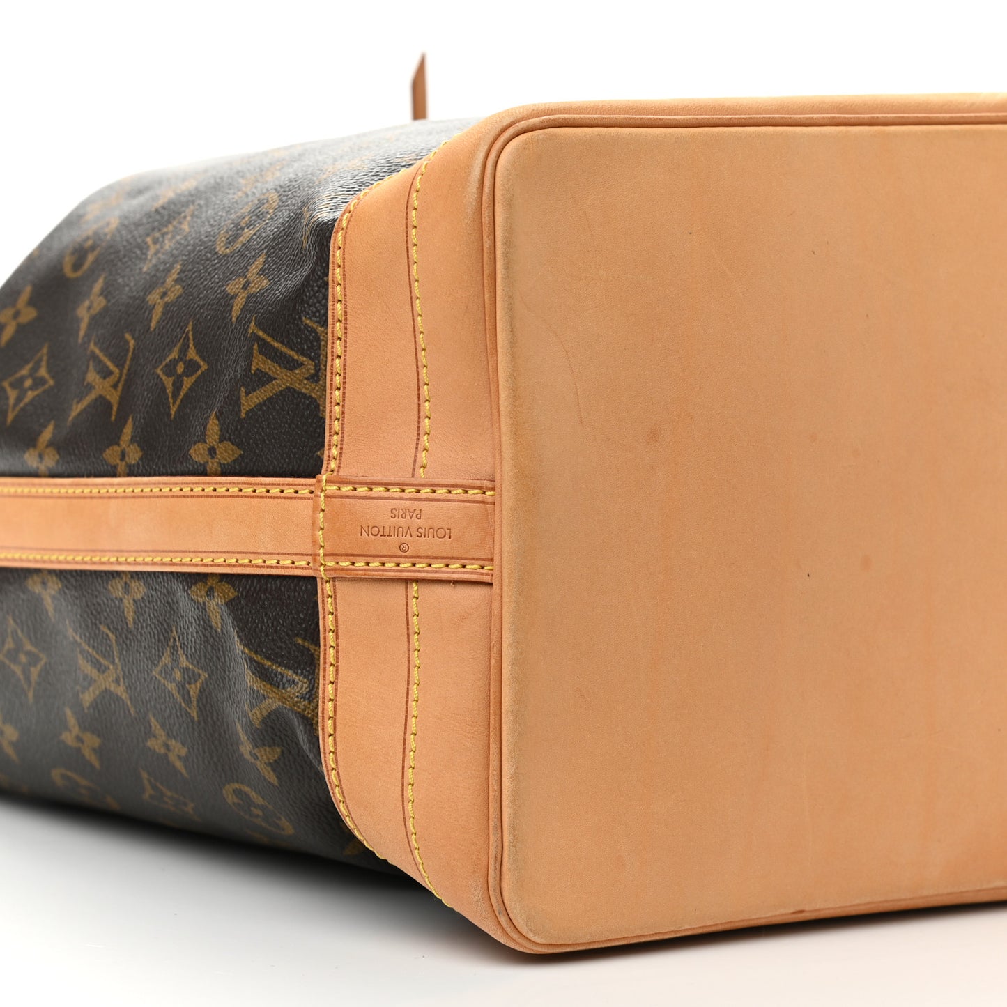 Monogram Noe