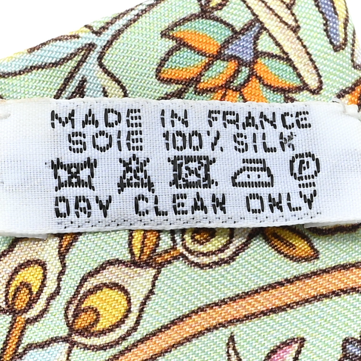 Hermes Silk Au Pays Des Oiseaux Fleurs Twilly 3 of 3