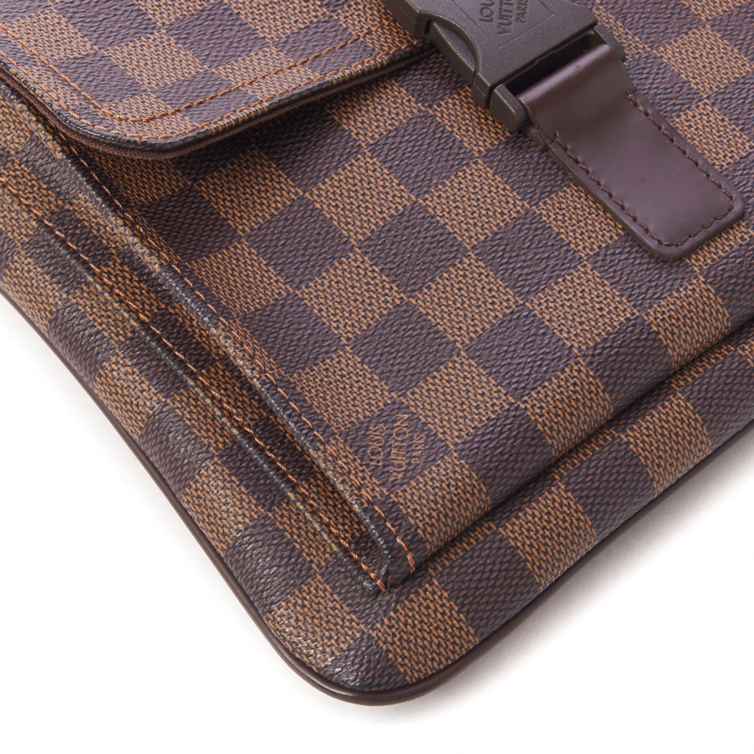 Louis Vuitton Damier Ebene Pochette Melville 6 of 8