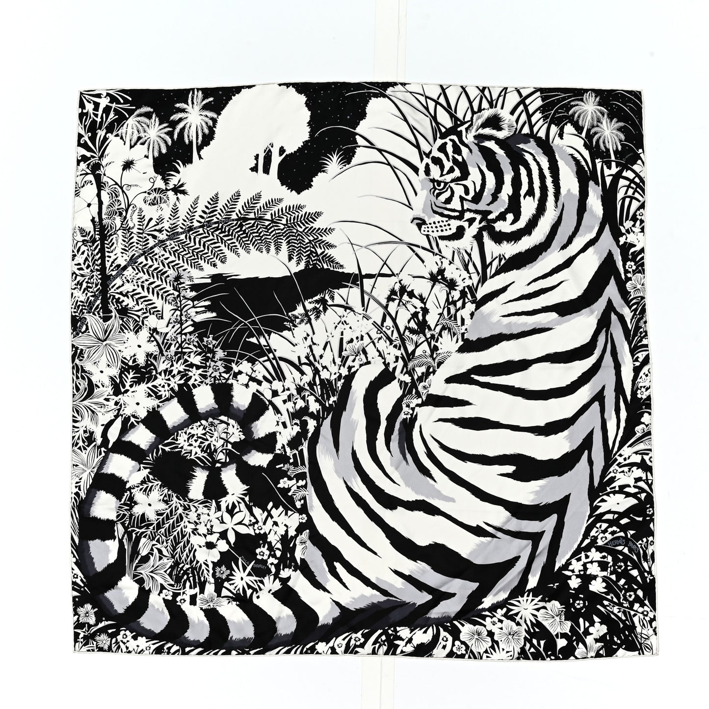 Silk Tyger Tyger Scarf 90 Noir Blanc Gris