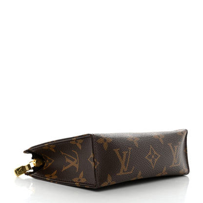 Louis Vuitton Monogram Toiletry Pouch 15 4 of 8