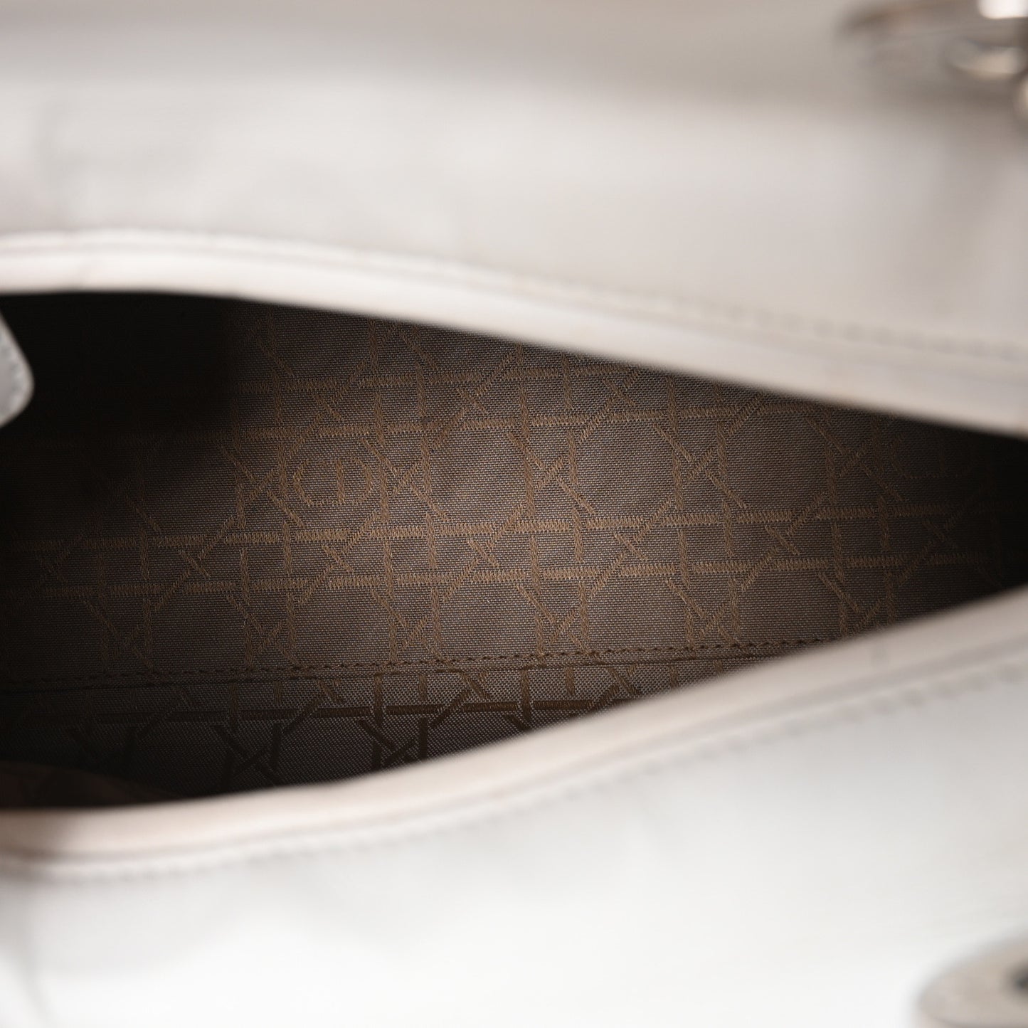 Lambskin Cannage Medium Lady Dior White