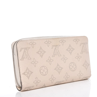 Louis Vuitton Mahina Zippy Wallet Ivory 3 of 18