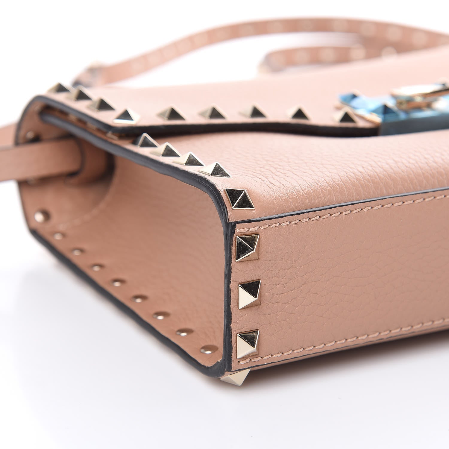 Valentino Garavani Pebbled Calfskin Medium Rockstud Flip Lock Crossbody Bag Skin Sorbet 7 of 8