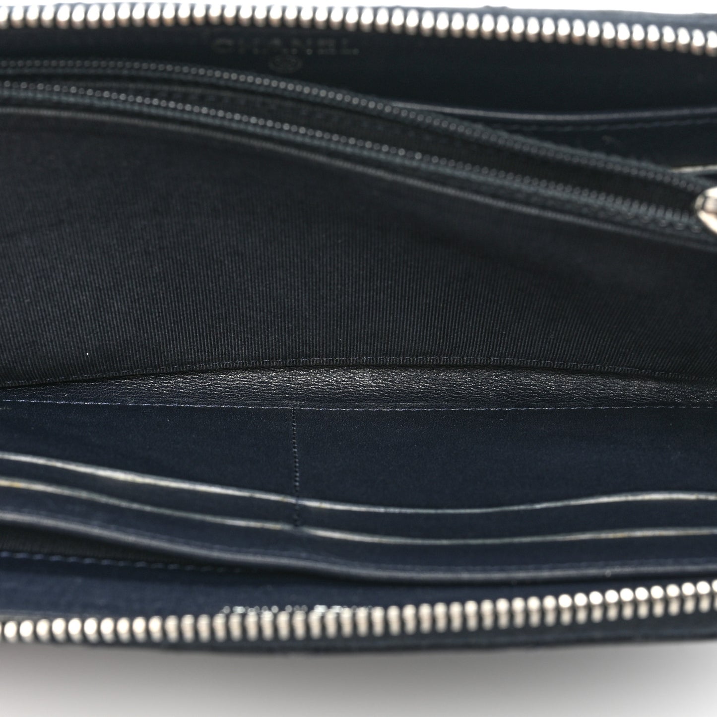 Caviar Quilted Large Gusset Zip Around Wallet Navy