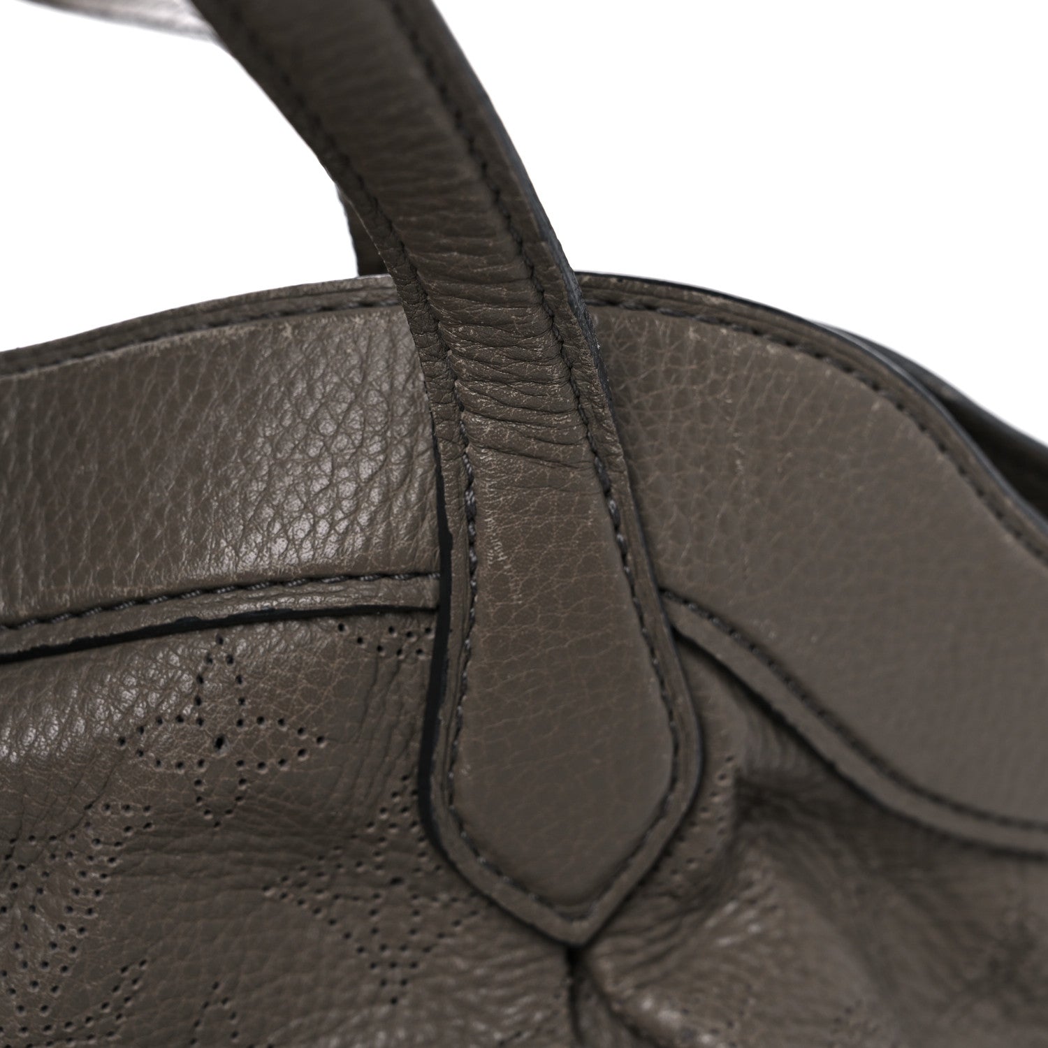 Louis Vuitton Mahina Cirrus PM Taupe 14 of 22