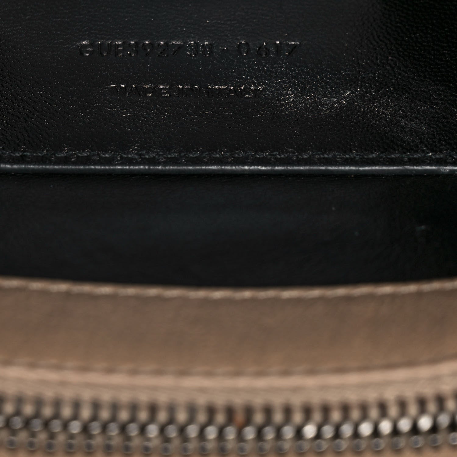 Saint Laurent Sheepskin Matelasse Chevron Monogram Large College Bag Fard 6 of 11