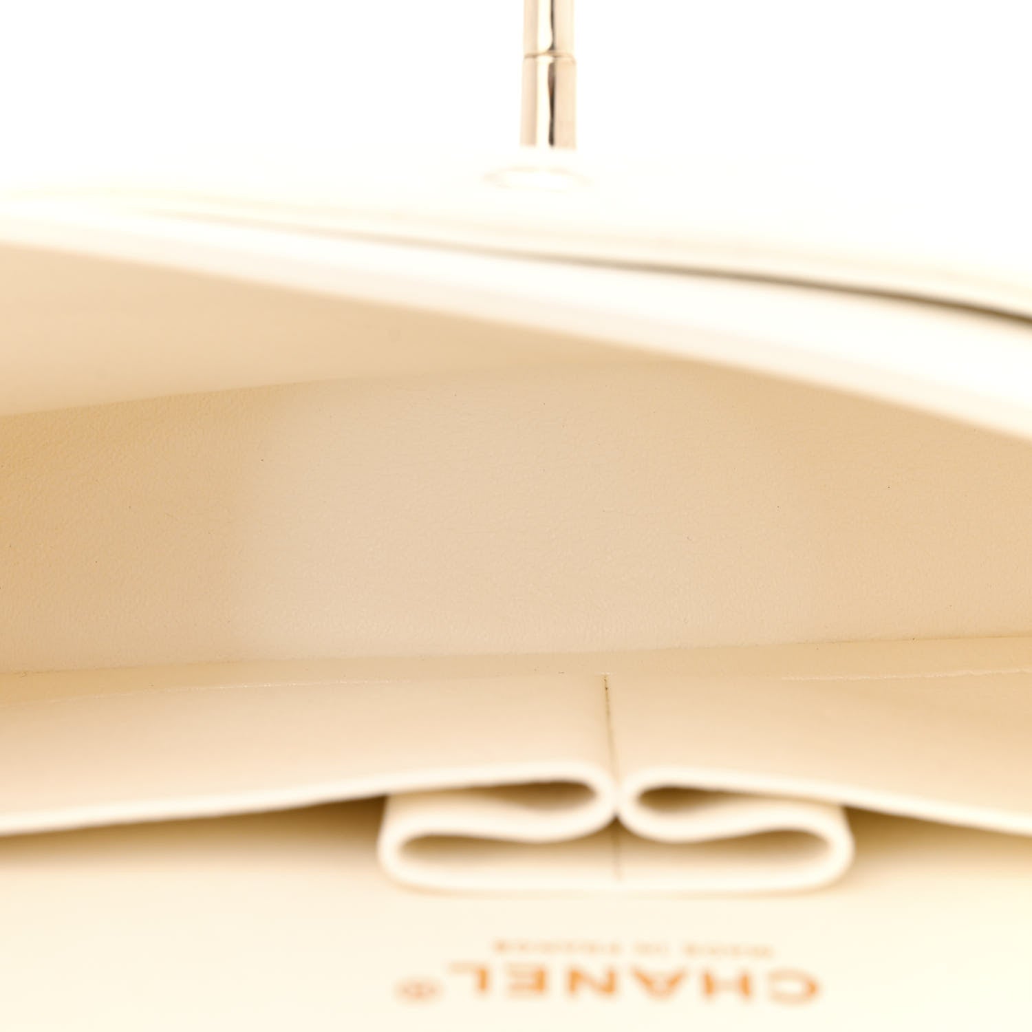 Chanel Caviar Quilted Medium Double Flap White 5 of 12