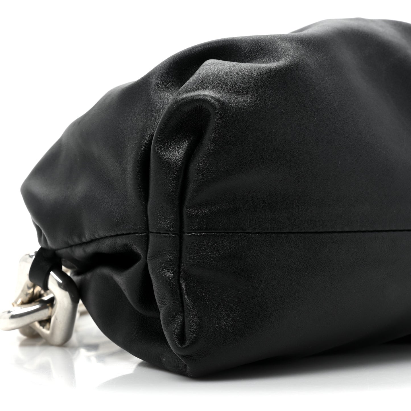 Calfskin The Pouch Chain Black