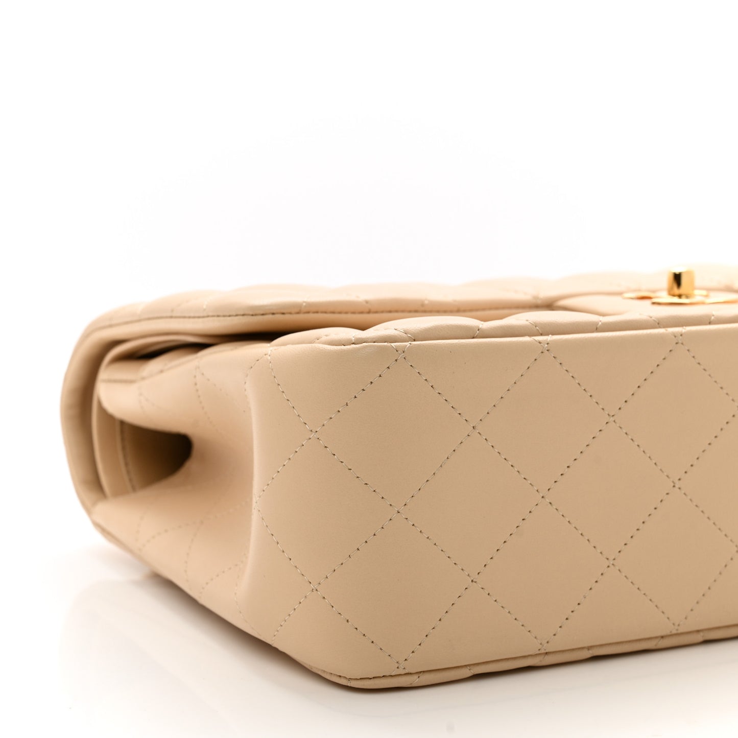 Lambskin Quilted Jumbo Double Flap Beige Clair