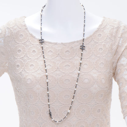 Chanel Pearl CC Necklace 2 of 6