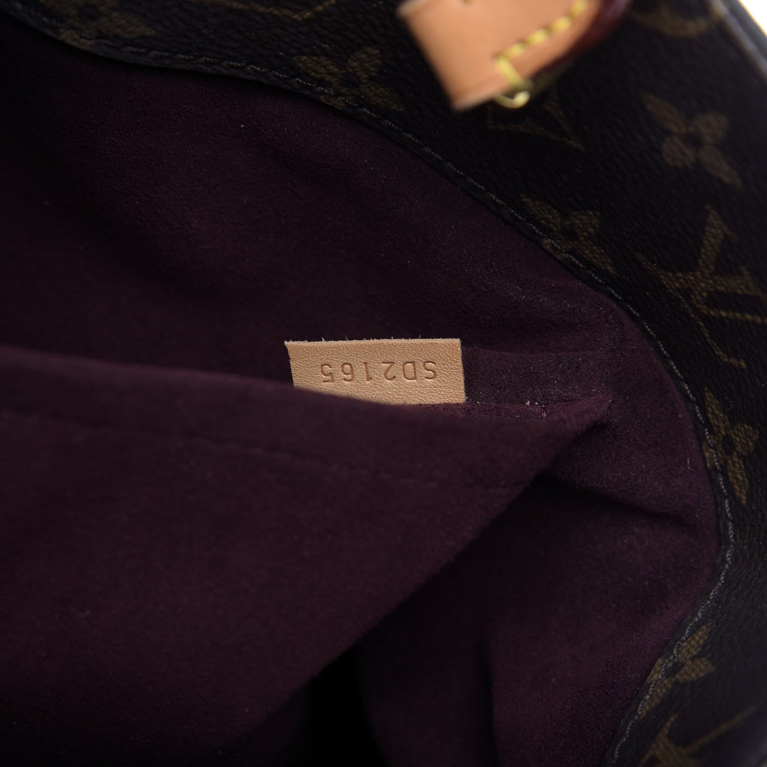 Louis Vuitton Monogram Montaigne GM 10 of 10