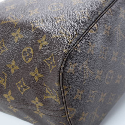 Louis Vuitton Monogram Neverfull MM 13 of 13