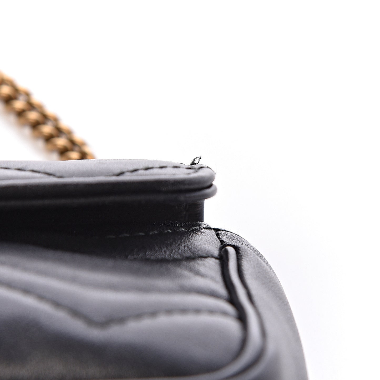 Calfskin Matelasse Super Mini GG Marmont Shoulder Bag Black