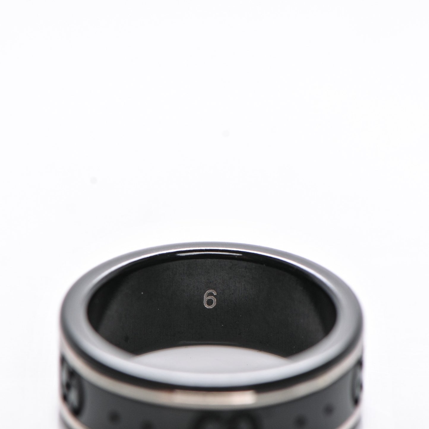 Black Synthetic Corundum 18K White Gold Icon Thin Band Ring 4.75