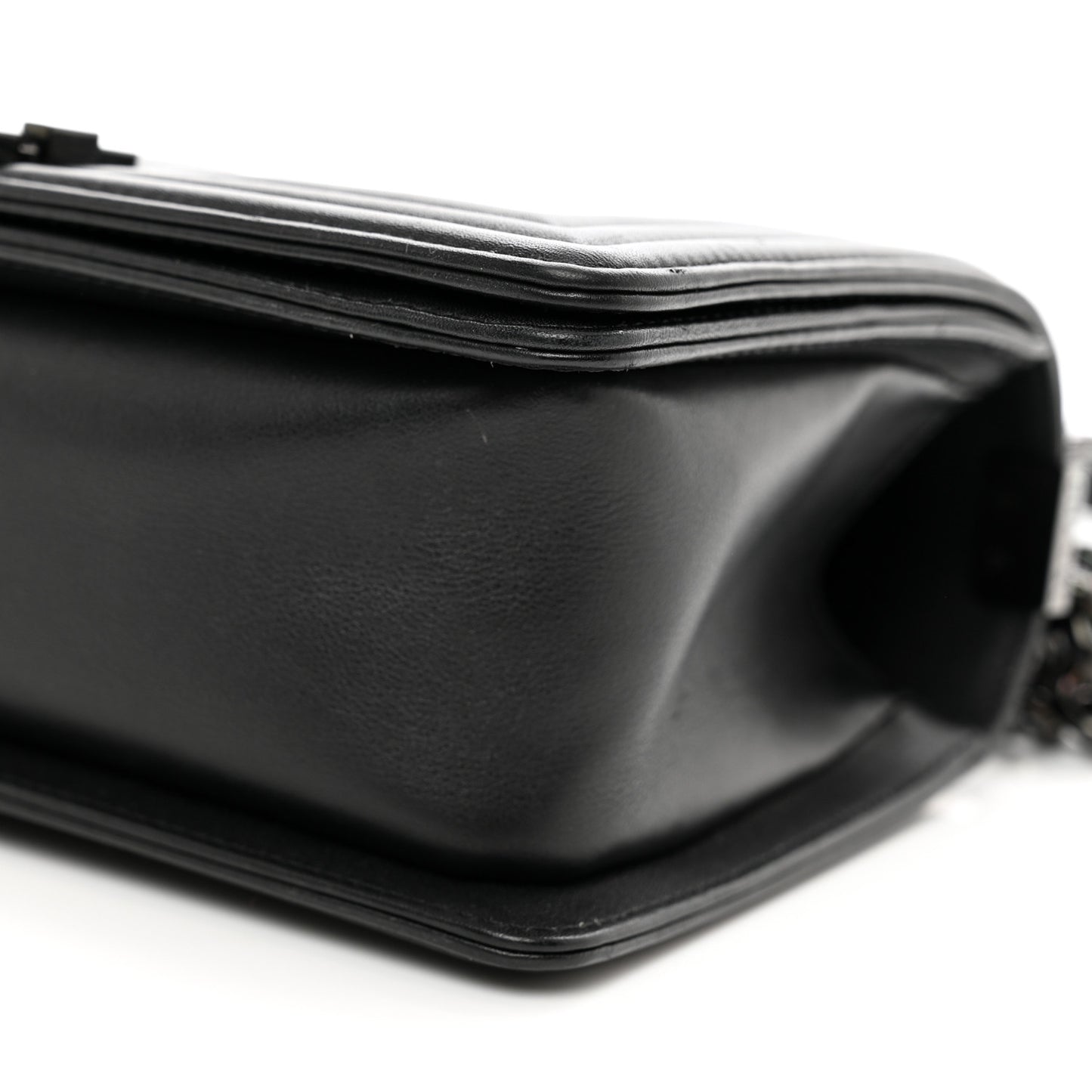 Calfskin Quilted Medium Boy Flap So Black