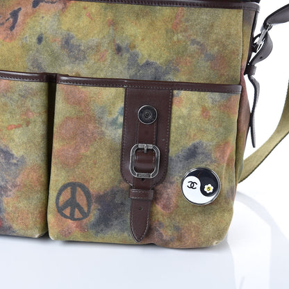 Chanel Washed Toile Large Graffiti On The Pavements Messenger Khaki Multicolor 8 of 17