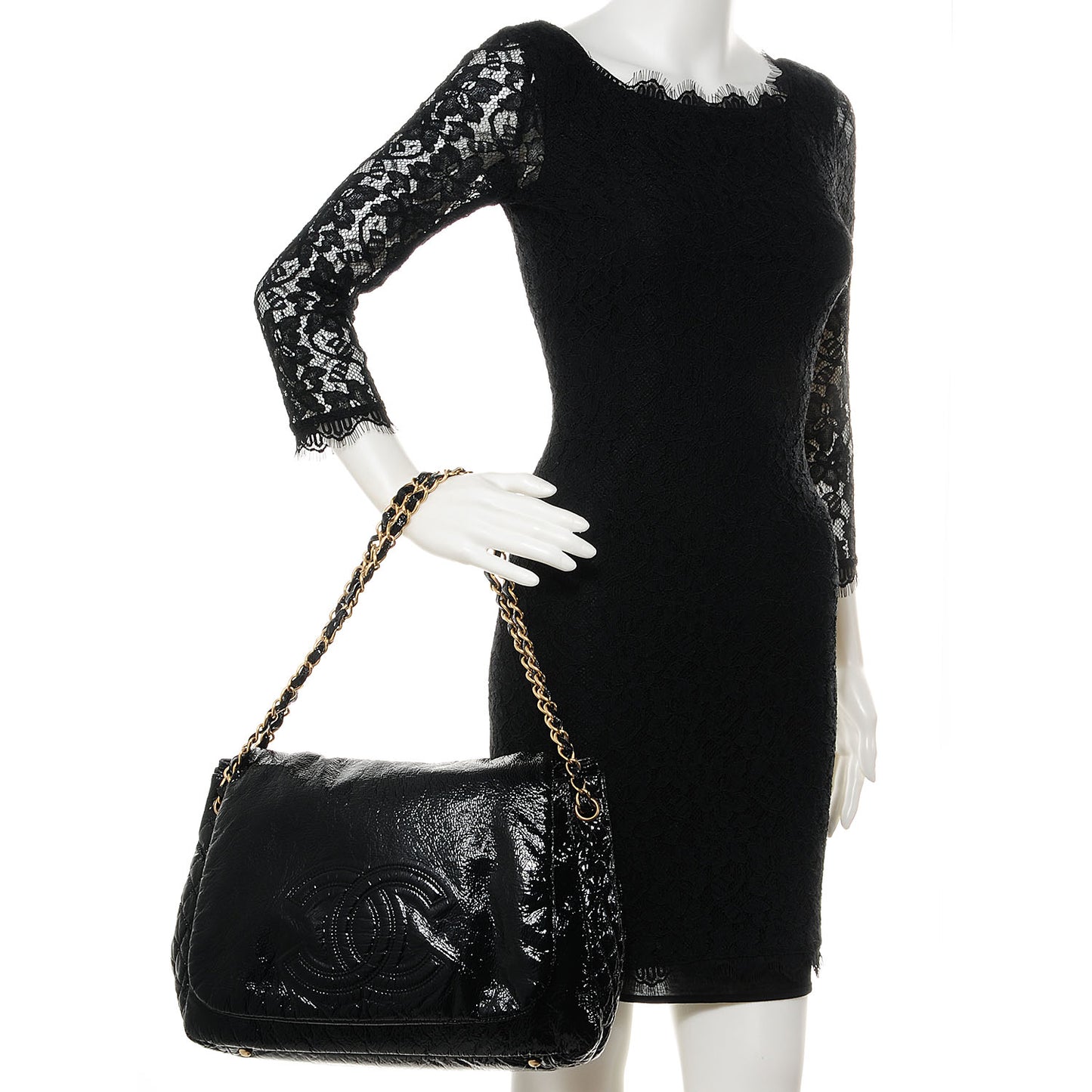 Patent Large Rock and Chain Flap Black
