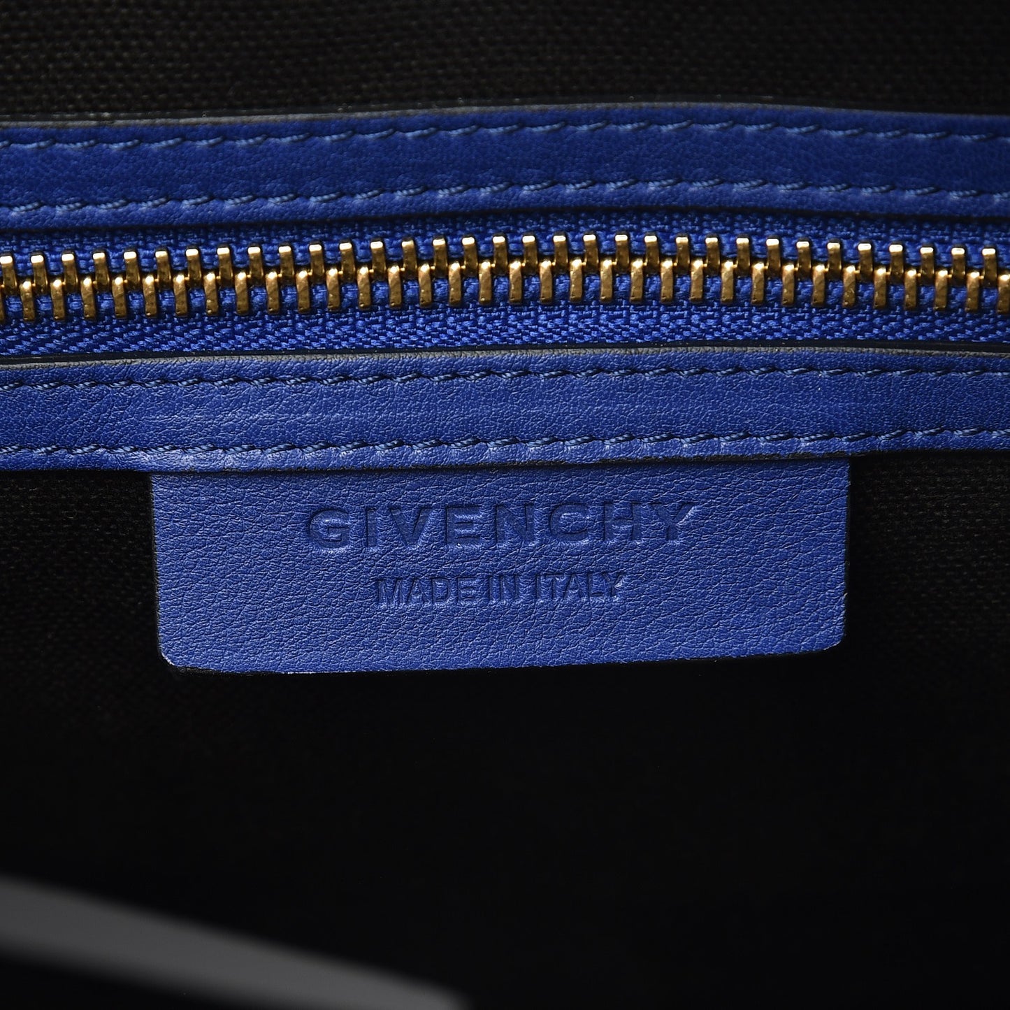 Calfskin Ayers Trim Medium Antigona Blue