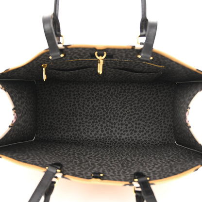Louis Vuitton Monogram Giant Wild At Heart Onthego GM Arizona 5 of 9