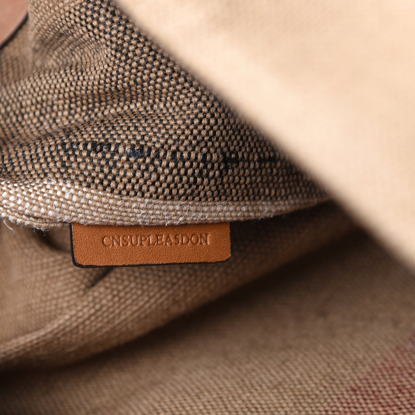 Canvas Mega Check Medium Maidstone Saddle Brown