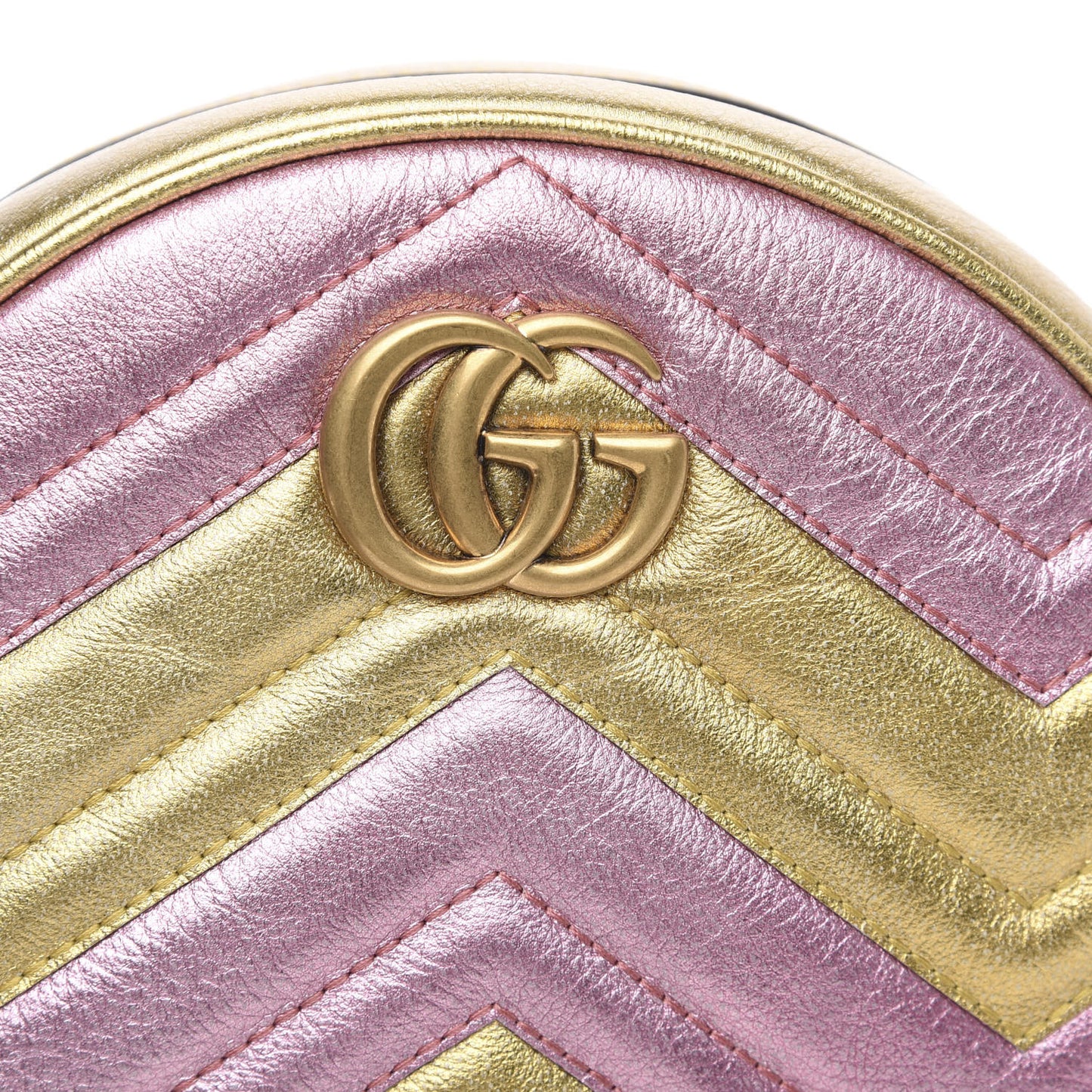 Metallic Nappa Matelasse Heart Mini GG Marmont Round Shoulder Bag Oro Vecchio Rosa