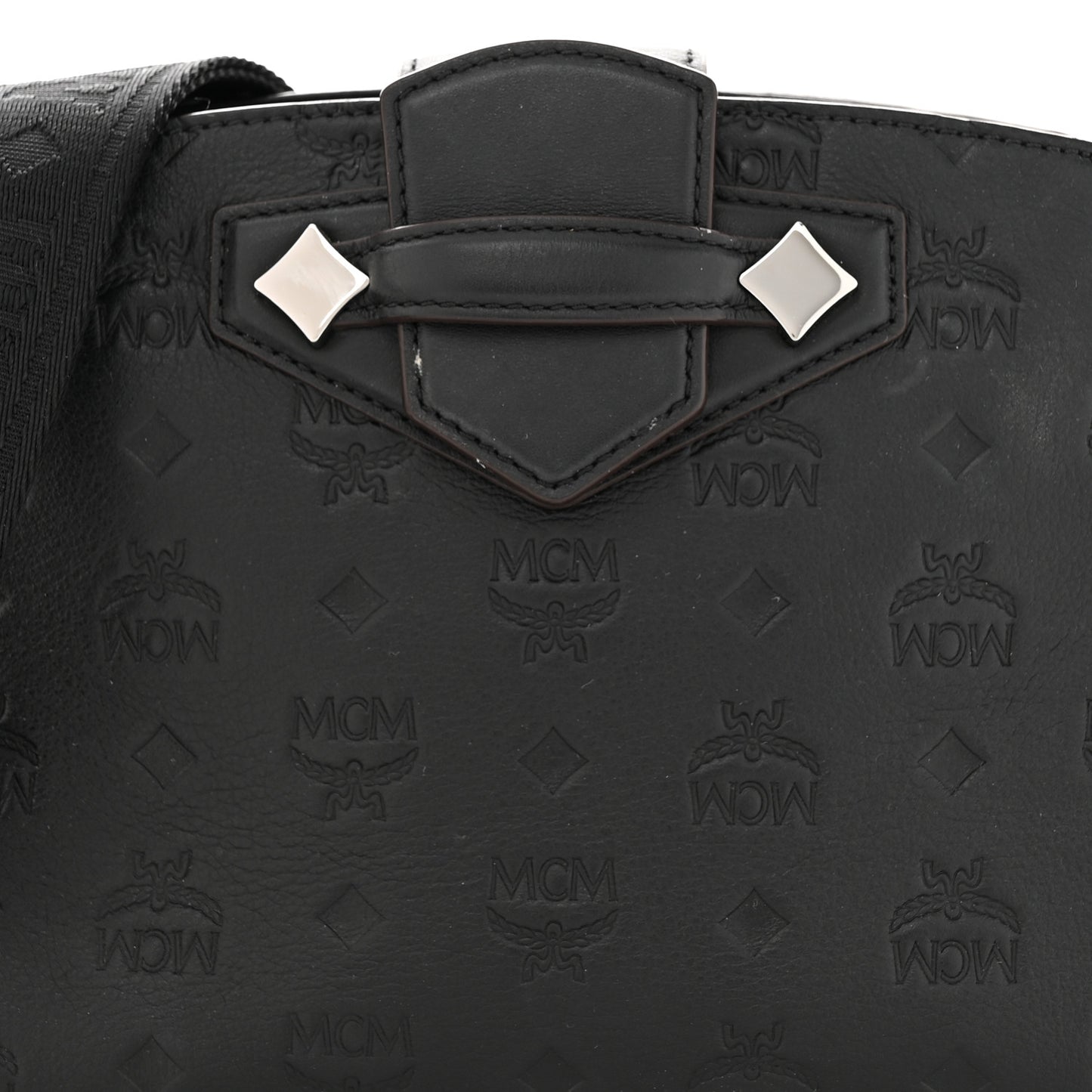 Calfskin Ottomar Essential Crossbody Bag Black