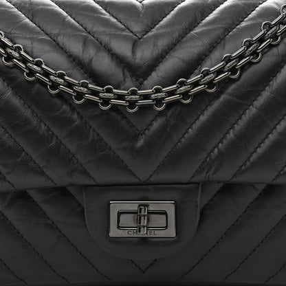 Chanel Aged Calfskin Chevron Quilted 2.55 Reissue 225 Flap So Black 8 of 10