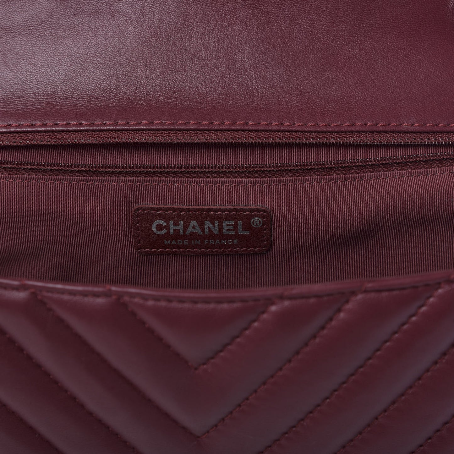 Lambskin Chevron Quilted Large Surpique Flap Dark Red