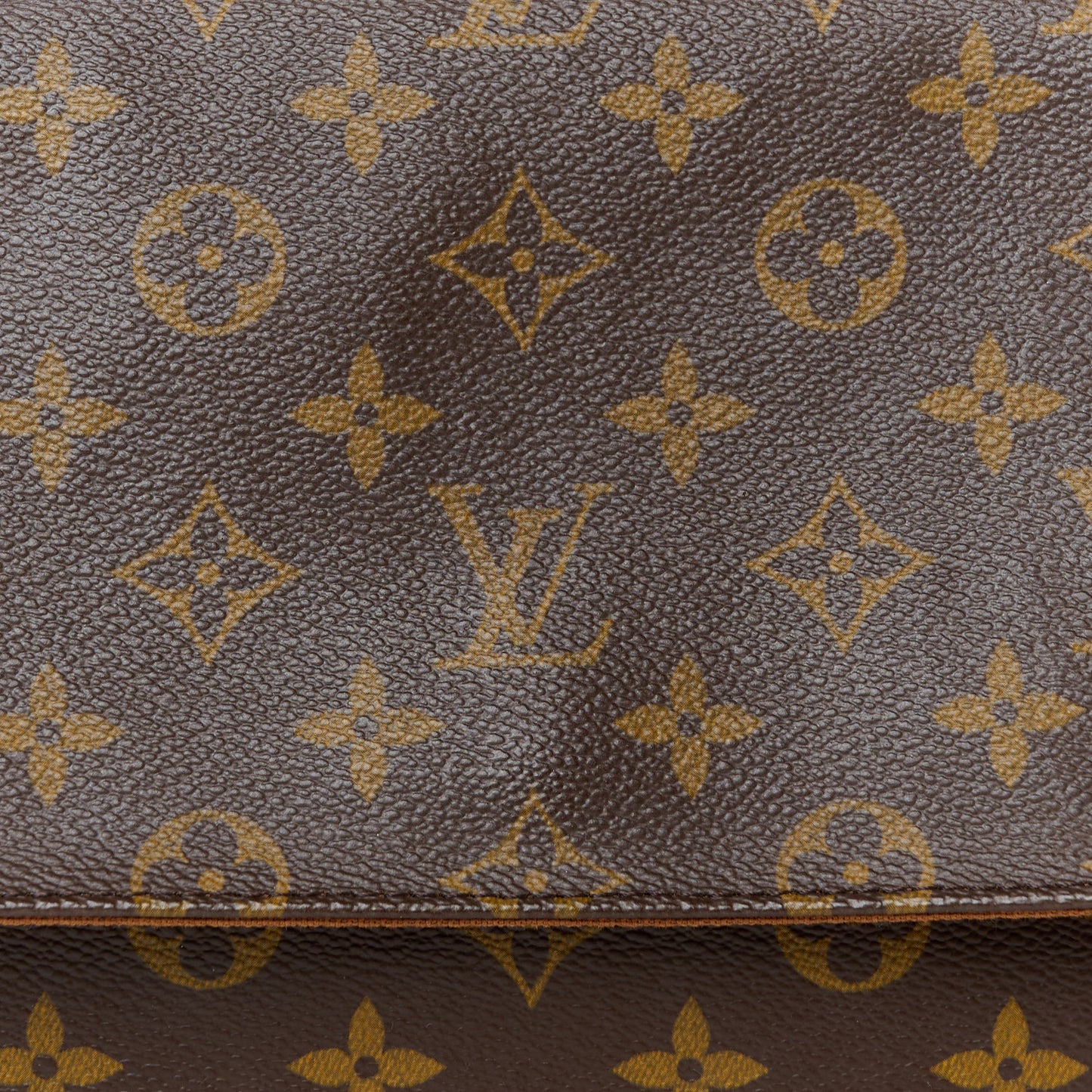 Monogram Mini Looping