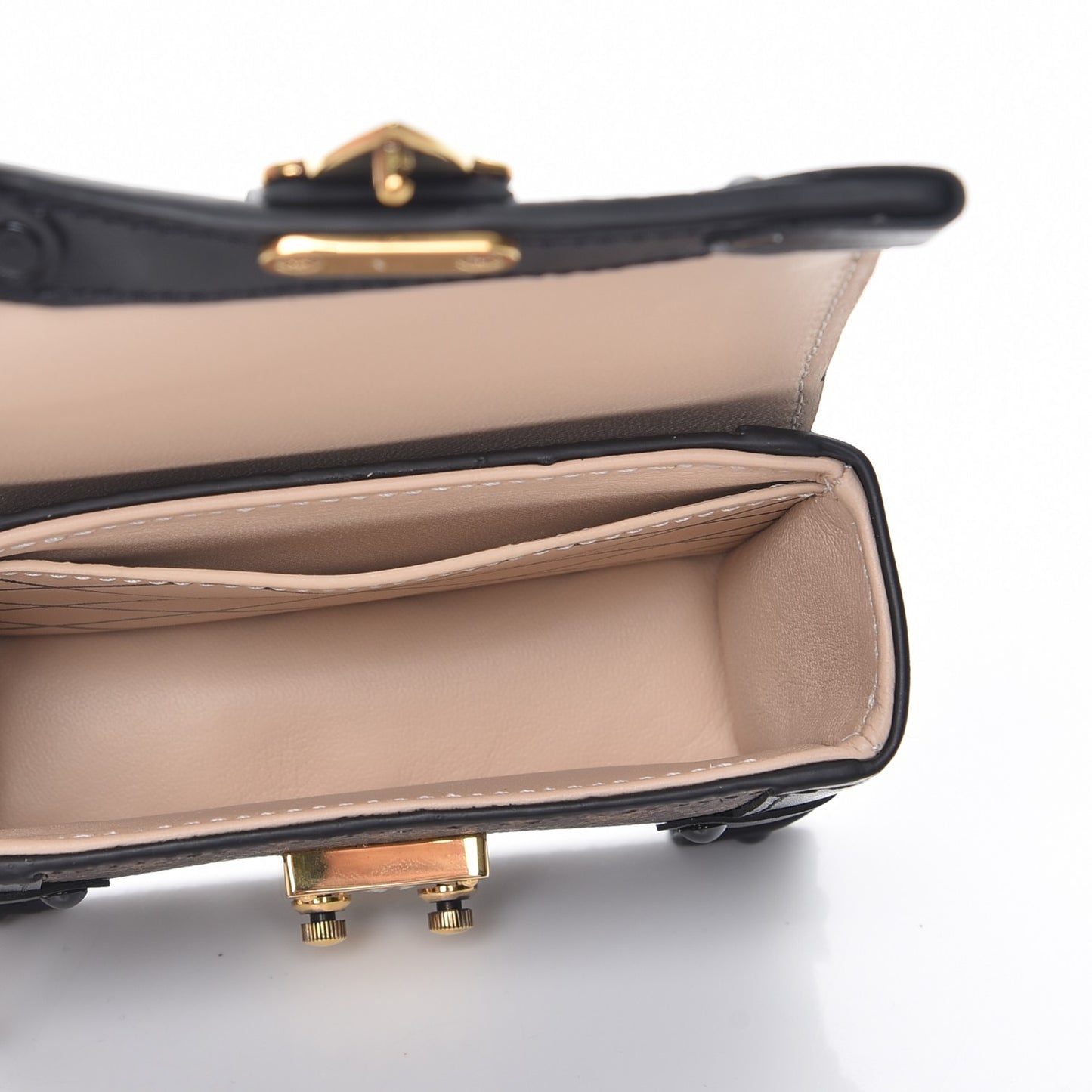Monogram Essential Trunk Black
