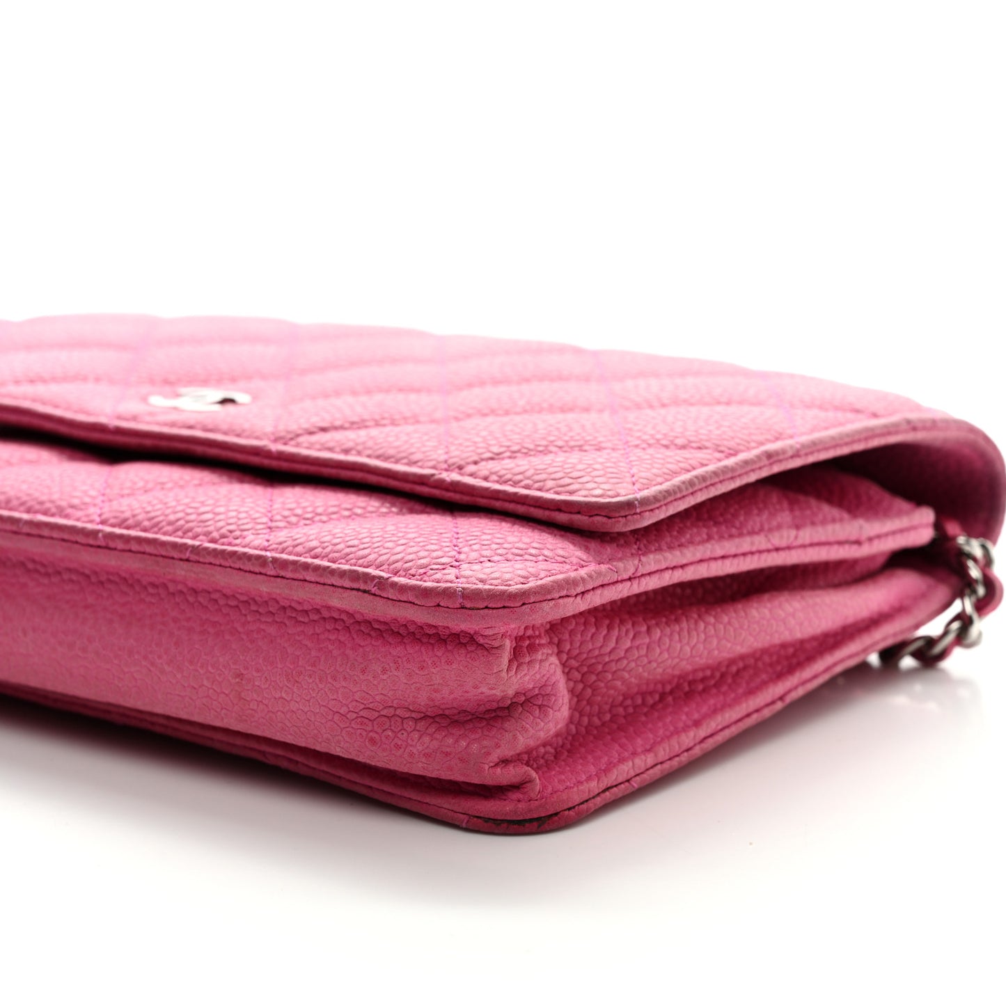 Iridescent Caviar Quilted Wallet on Chain WOC Pink