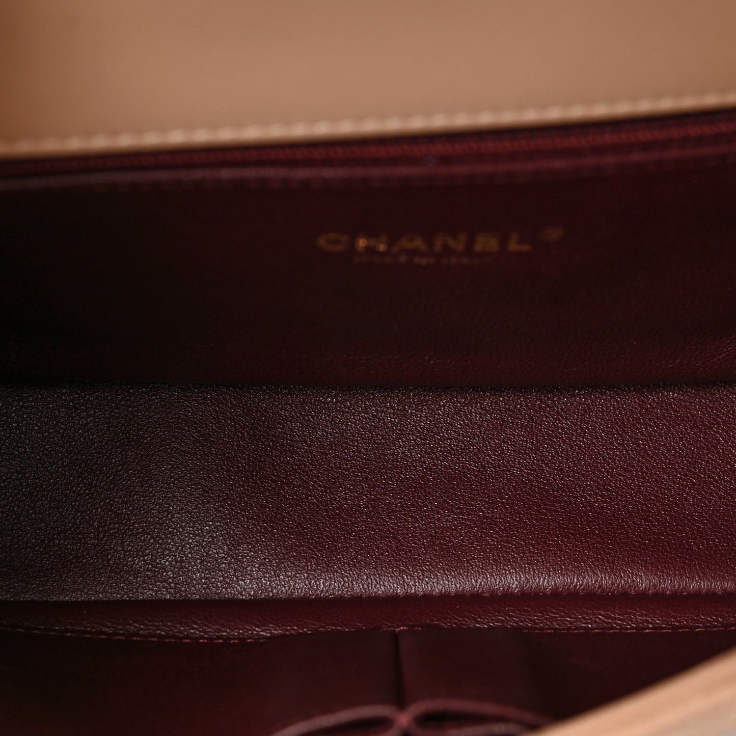 Caviar Quilted Medium CC Filigree Flap Beige Black