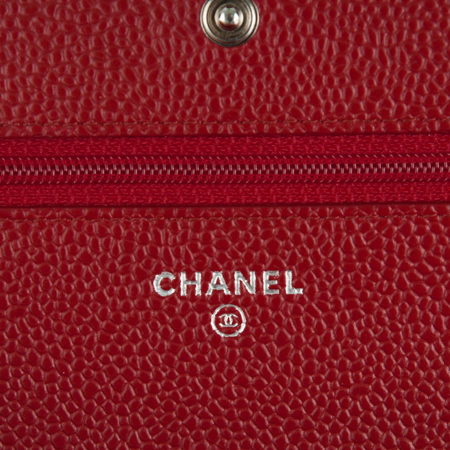 Caviar Quilted Wallet On Chain WOC Red