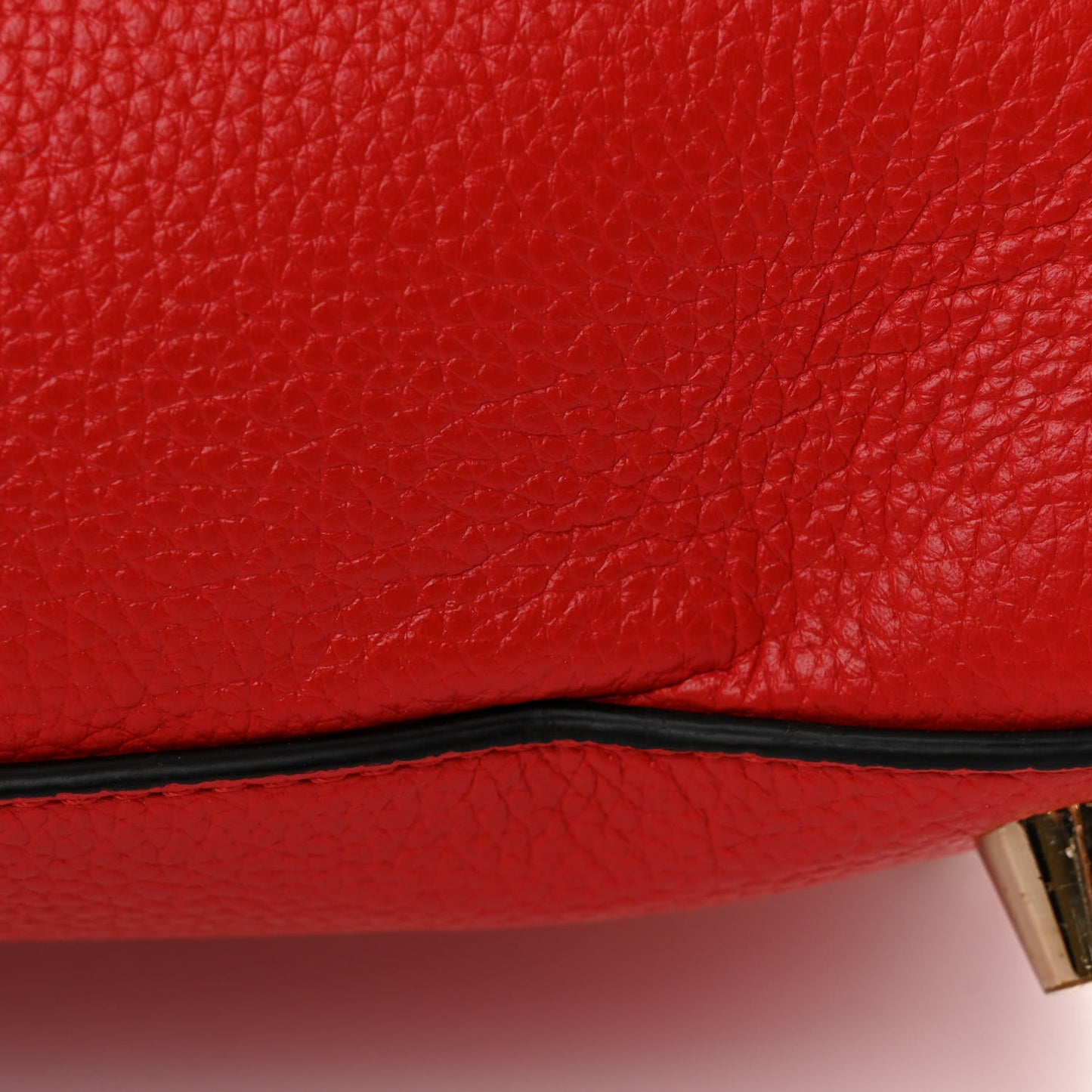 Loubi Kraft PVC Patent Calfskin Empire Medium Paloma Kraft Latte