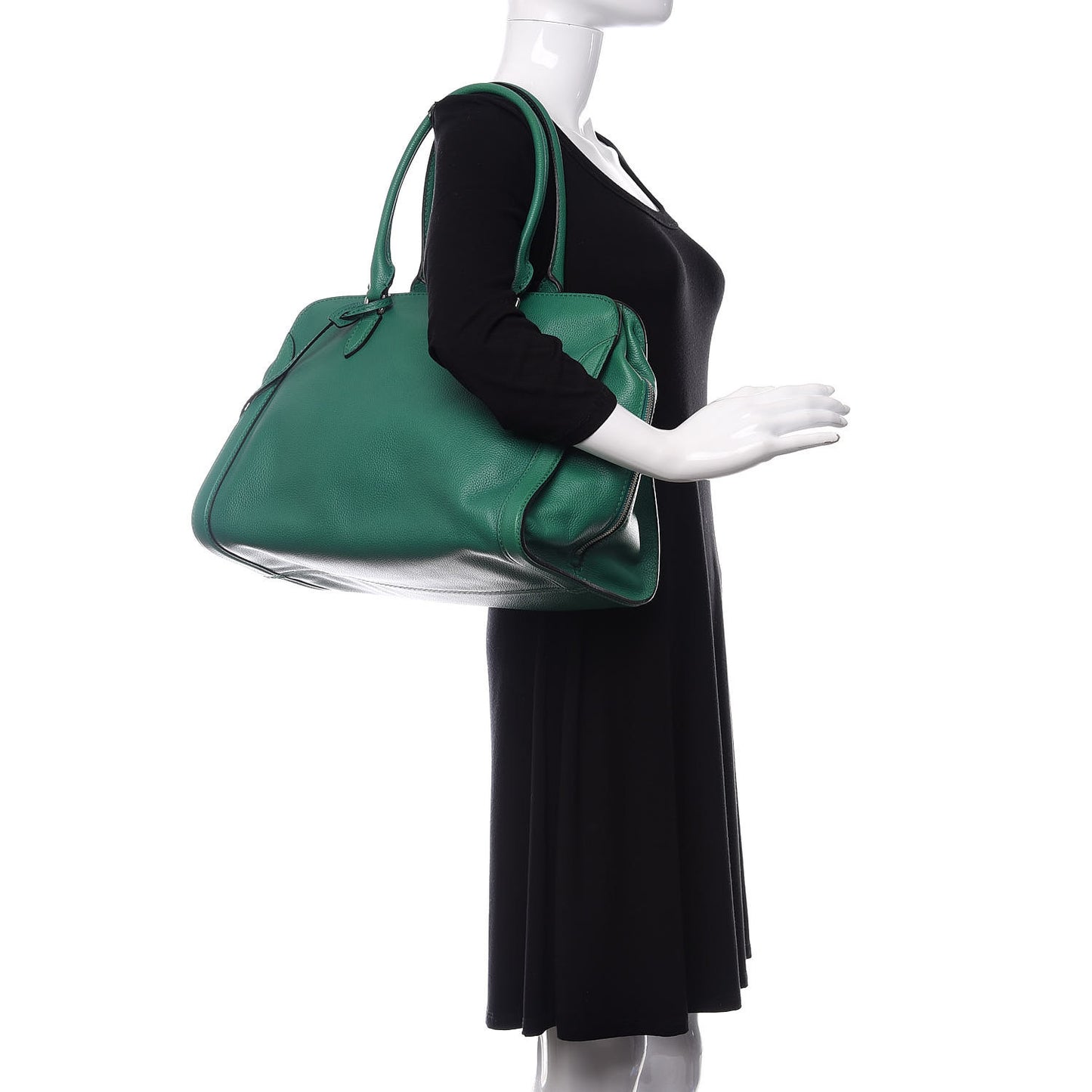 Pebbled Calfskin Large Skull Padlock Zip Around Tote Emerald