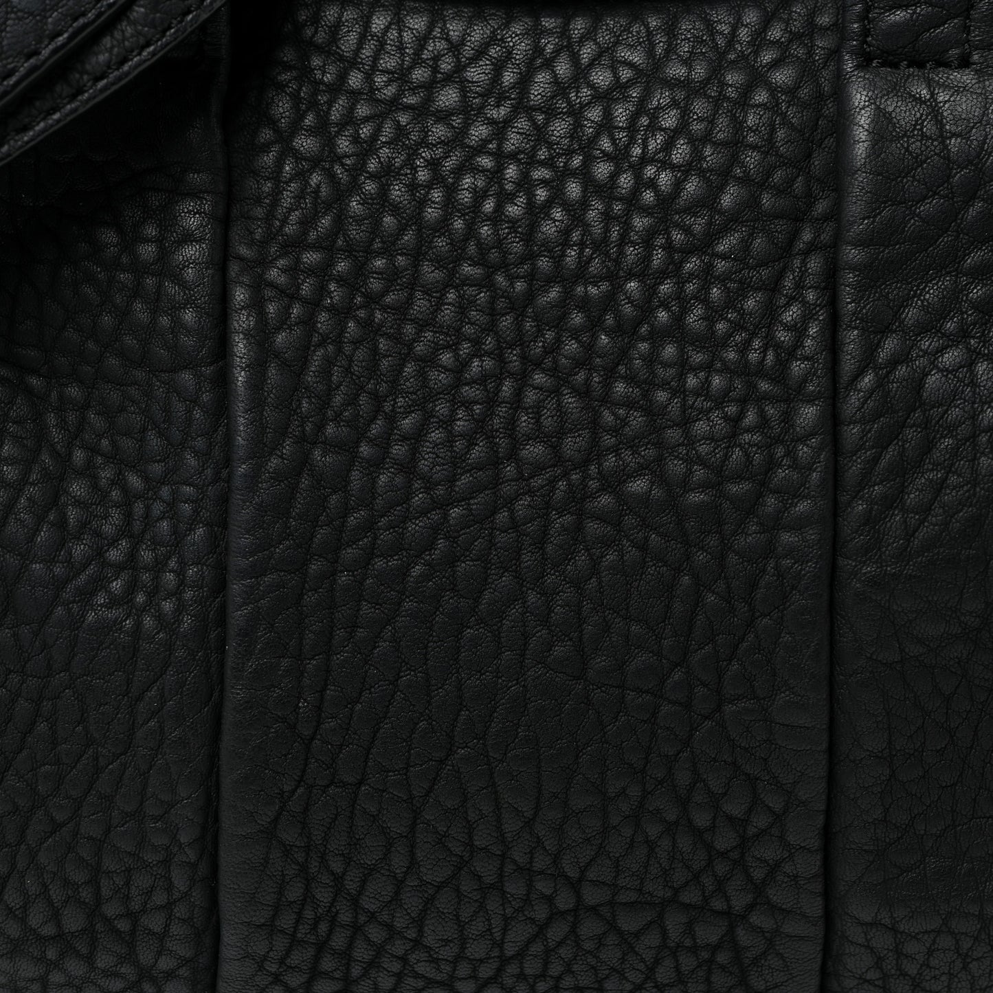 Pebbled Lambskin Rockie Black Iridescent Hardware