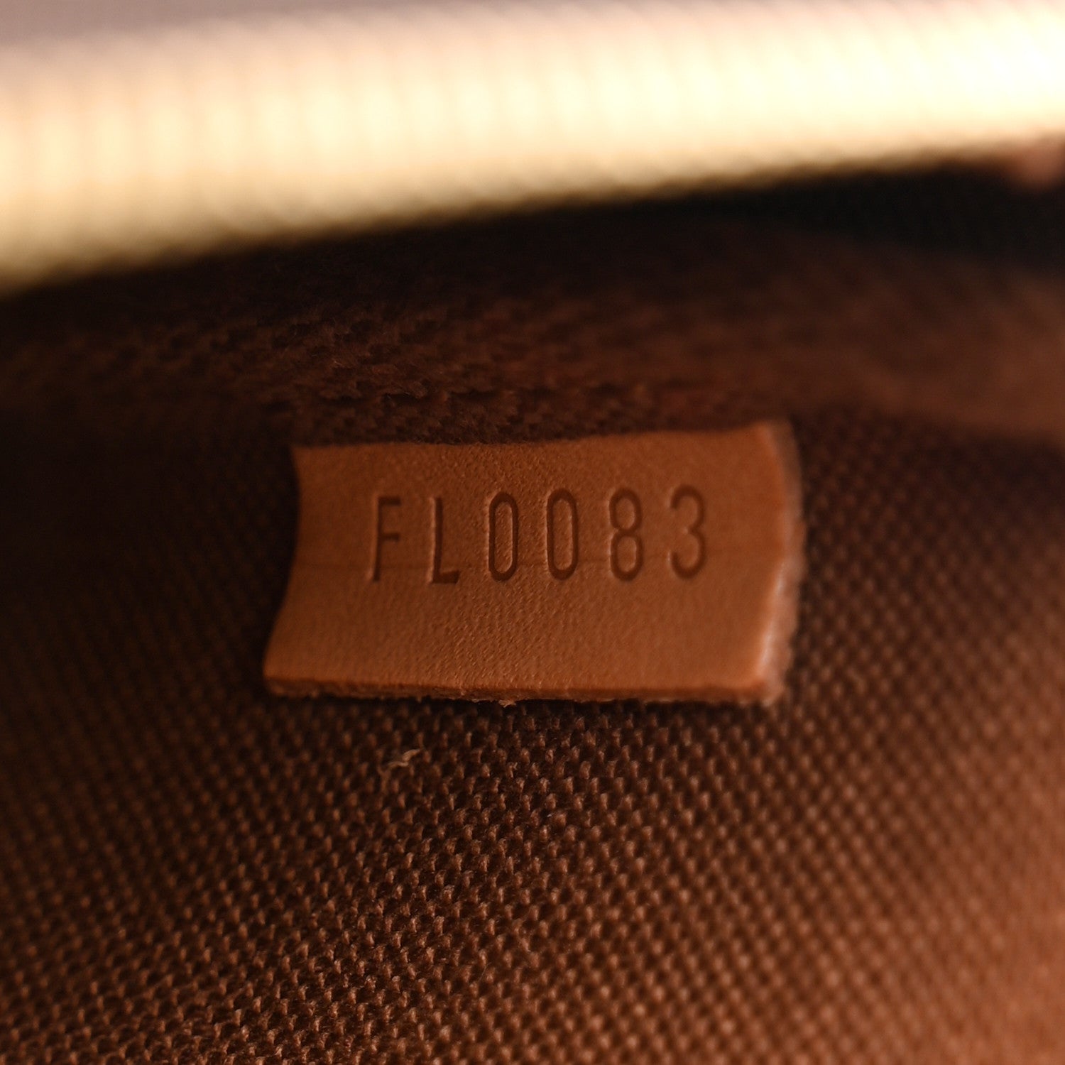 Louis Vuitton Monogram Petit Bucket Pouch 7 of 10
