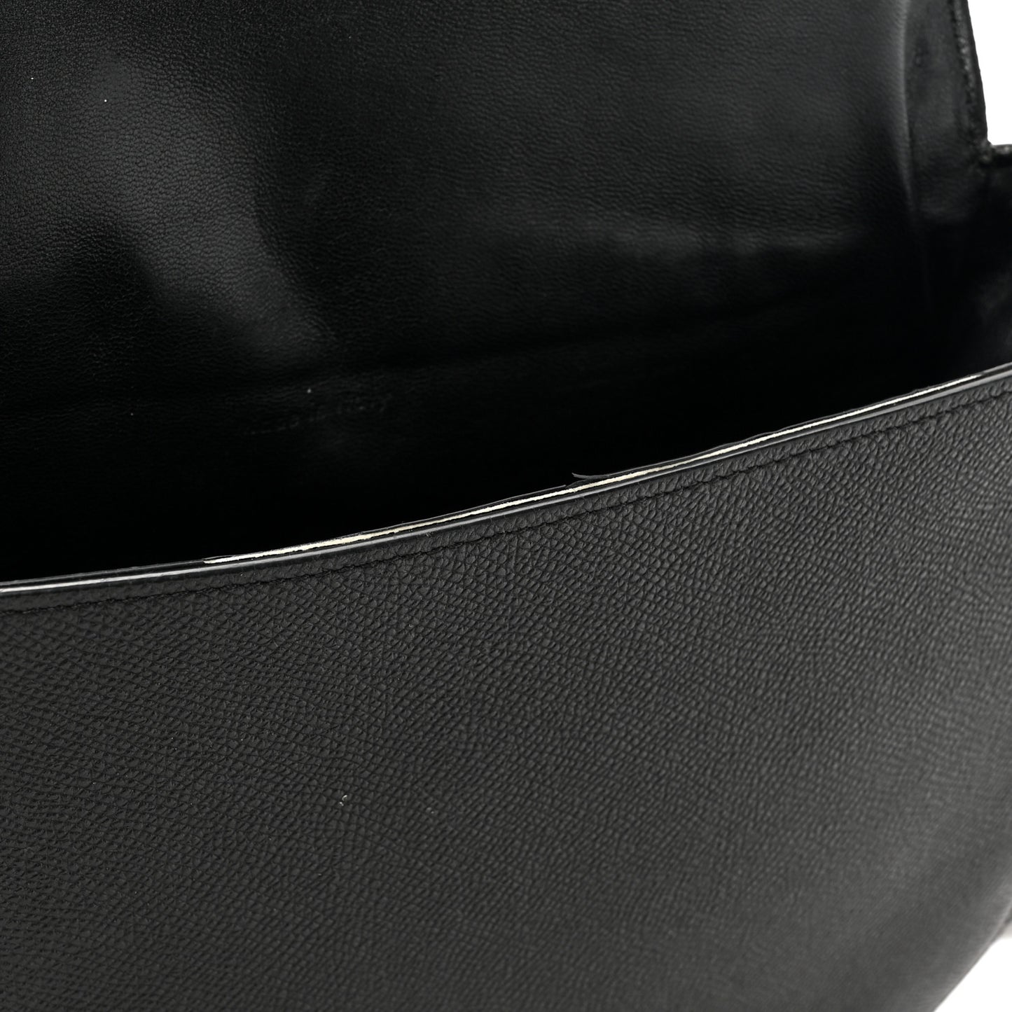 Grained Calfskin Large Trotteur Black