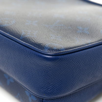 Louis Vuitton Taiga Monogram Outdoor Messenger Cobalt 13 of 15