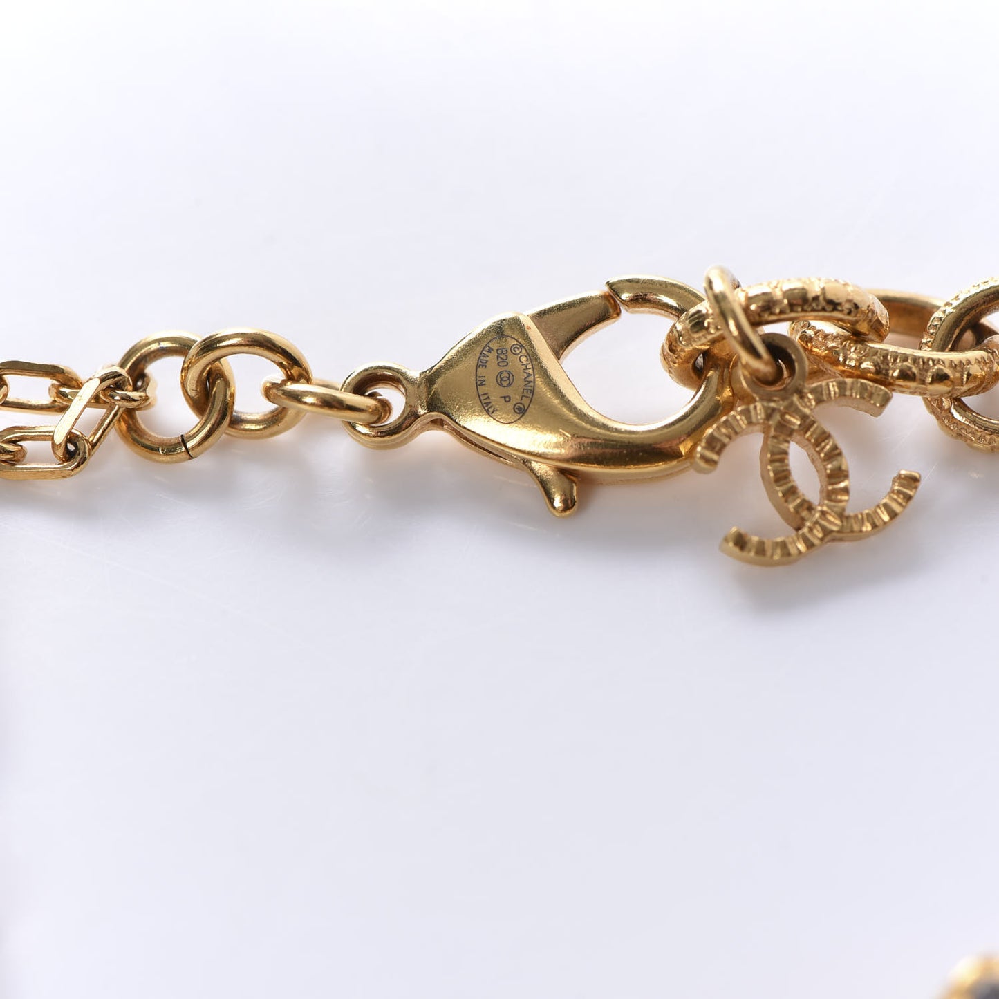 Metal Crystal 90's Icon Logo Bracelet Gold