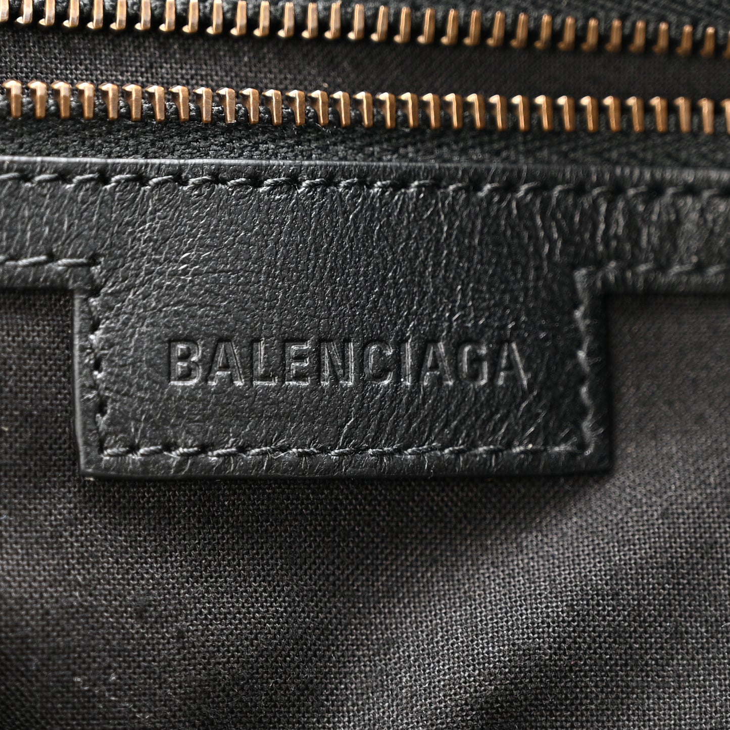 Waxed Suede Calfskin Classic Hardware Medium Le City Khaki