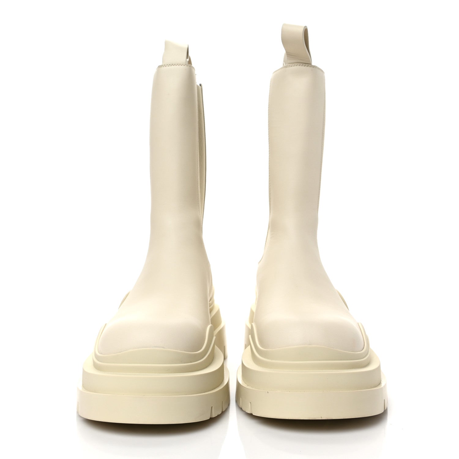 Bottega Veneta Calfskin The Tire Chelsea Boots 40 Sea Salt 2 of 6